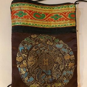NWOT Asian Zippered Side Pouch 8”x6”